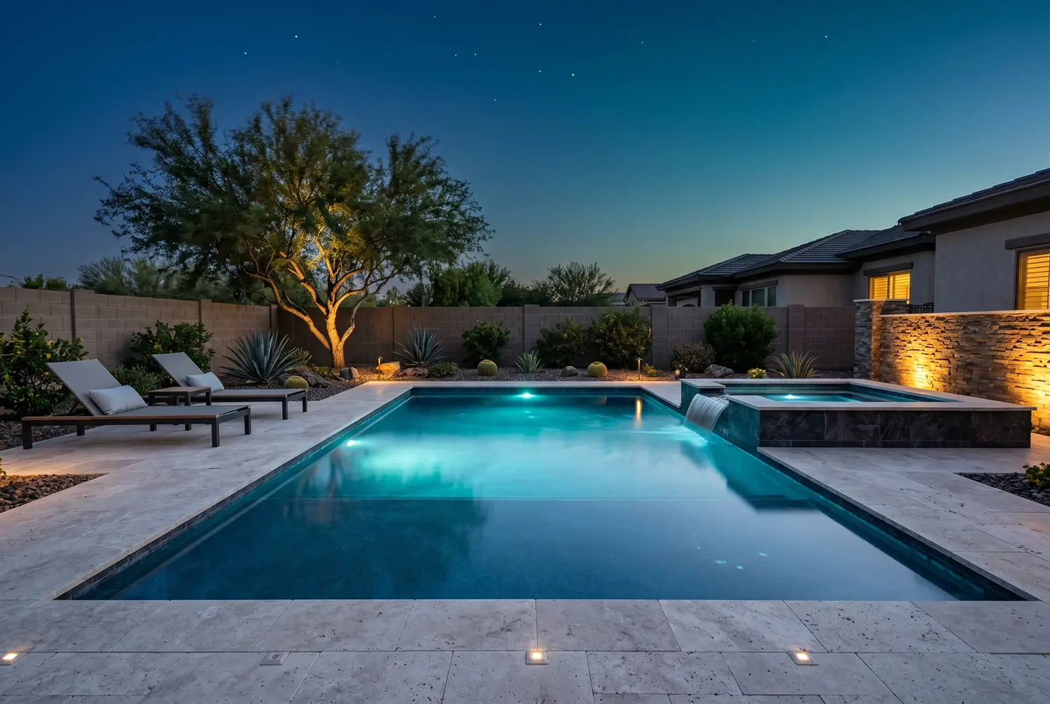 Pool Lighting Options for Phoenix Homeowners